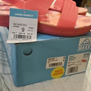 Women's Reef Water Vista Sandal size 9